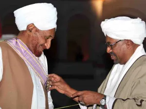 الصادق المهدي اعلن رفضه المبادرة بعد موافقة الاطراف كافة عليها 