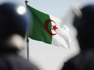 شغل جراد مناصب سامية في الدولة