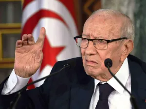 واجتمع البرلمان بشكل طارئ وسريع لمناقشة الوضع الصحي لرئيس البلاد 