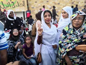 ابعدت الخرطوم قيادات الحركة الشعبية الى جنوب السودان 
