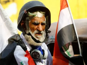 تعّهد رئيس الوزراء العراقي مصطفى الكاظمي، بإحالة جميع الفاسدين إلى القضاء