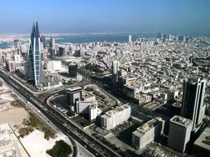 حكمت محكمة جزائية في البحرين على الرجلين بالإعدام في عام 2014 بتهمة قتل شرطي واتهامات أخرى بالإرهاب