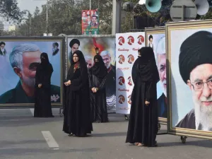الجمهورية الإسلامية أصبحت اليوم تواجه أكبر أزمة تهدد وجودها منذ 1979