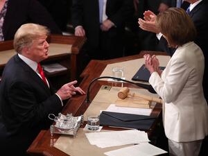  عقد جلسات استماع علنية من أجل التحقيق في عزل الرئيس الأمريكي الحالي ضمن إطار عمل لجنة الاستخبارات بمجلس النواب