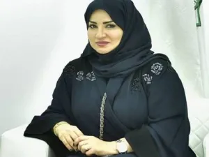 قال السباك انه الحارس اجبره على الركوع وتقبيل يد الاميرة استجداءا 