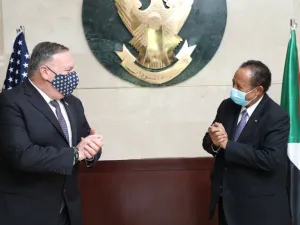حمدوك مستقبلا بومبيو