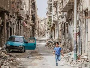 5 حوادث اعتداء على منشآت طبية، و14 على منشآت تعليمية، و13 على مراكز للدفاع المدني