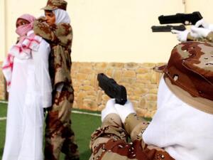  فرقة استعراضية عسكرية نسائية