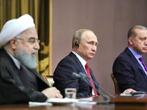 يعقد زعماء روسيا وإيران وتركيا لقاء قمة في أنقرة اليوم الاثنين، لبحث أهم ملفات الأزمة السورية وسبل تسويتها