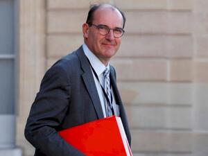 سيكون على ساستكس تنفيذ التوجهات التي قررها إيمانويل ماكرون