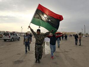 عددا من الجيران والأصدقاء باتوا يجتمعون في أحد الأماكن لأداء صلاة التراويح