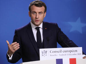 ووعد الرئيس بالذهاب “أبعد وأقوى” لتعزيز “المساواة في الفرص” في الأشهر القادمة.