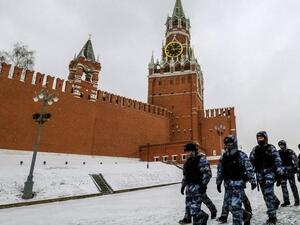 عام 2018، أُرسل رأس ماعز وإكليل من الورد إلى مقر هيئة التحرير، كشكل من أشكال التهديد.