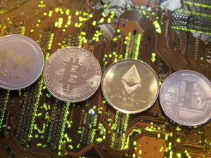 تجربتي مع العملات الرقمية