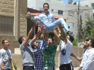 نتائج ثانوية الأردن "الفلكية" حافز للطلاب أم رشوة مجتمعية؟