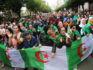 الجزائر 