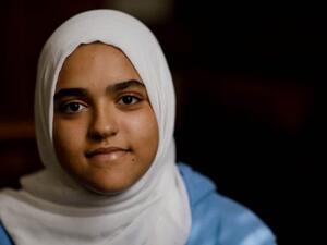 الخطوط الكندية تجبر مسلمة على خلع حجابها أمام الركاب