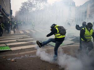 احتجاجات السترات الصفراء