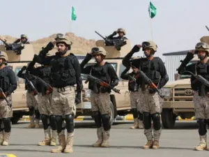 السعودية تشتري أسلحه من فرنسا بمليار دولار