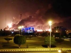 السعودية: حريق في محطة لتوزيع المنتجات النفطية في جازان نتيجة هجوم للحوثيين