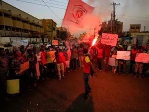 أكثر من 60 قتيلا في هجوم جديد بدارفور والحكومة السودانية تعتزم نشر قوات أمنية