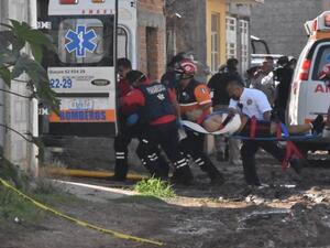 العثور على 12 جثة داخل شاحنتين في المكسيك