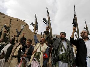 الحكومة اليمنية تتهم الحوثيين"بنهب" خزينة الدولة لإحياء طقوسها الدينية