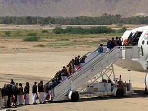 الحكومة اليمنية والحوثيون يواصلون تبادل الأسرى لليوم الثاني