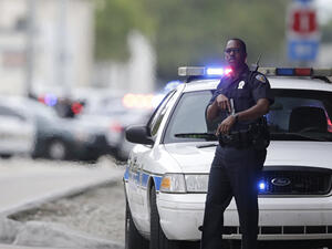 قتيل وثلاثة جرحى بإطلاق نار في كنيس بكاليفورنيا