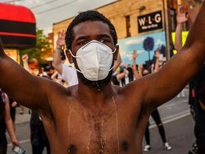 حظر للتجوّل في لوس أنجليس وفيلادلفيا وأتلانتا لوقف الاحتجاجات العنيفة في الولايات المتحدة