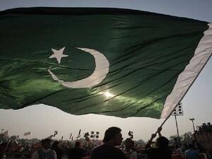 السفارة الأمريكية تعتذر لإسلام آباد على إعادة نشر تغريدة زعيم المعارضة الباكستانية