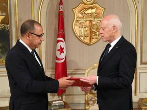 يتوقع أن تحظى حكومة المشيشي بالثقة في البرلمان