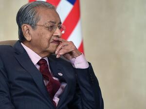 رئيس الوزراء الماليزي المستقيل مهاتير محمد