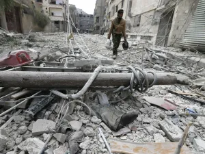 قتلى مدنيون بتصعيد النظام قصفه لأرياف إدلب وحماة وحلب