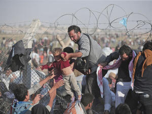 الاتحاد الأوروبي يبحث تخصيص مزيد من الأموال للمهاجرين في تركيا