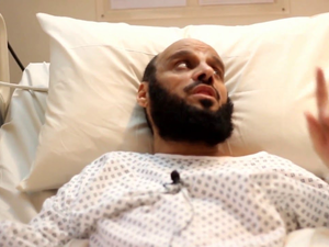  الداعية السعودي عائض القرني