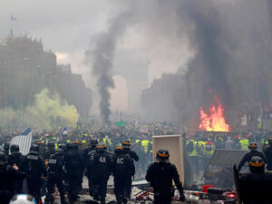 العفو الدولية تدين القمع"“الوحشي" للمتظاهرين في فرنسا