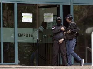 عناصر من الاستخبارات الفنزويلية تداهم مكاتب غوايدو