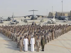 وزارة الدفاع القطرية تعلن تصادم طائرتين عسكريتين ونجاة الطيارين