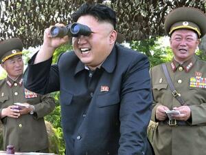 كوريا الشمالية تطلق قذيفة متوسطة المدى