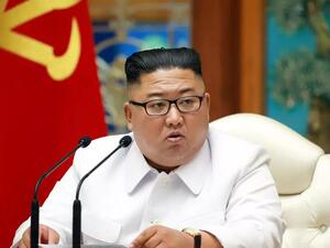  الزعيم الكوري الشمالي كيم جونغ