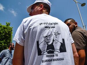 وفاة لخضر بورقعة أحد وجوه الحراك وحرب استقلال الجزائر