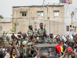 خلاف بين مالي وفرنسا على إجراء محادثات مع متشددين إسلاميين