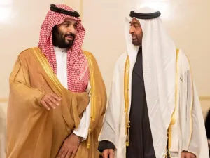هل أصبح محمد بن سلمان ظل محمد بن زايد ؟