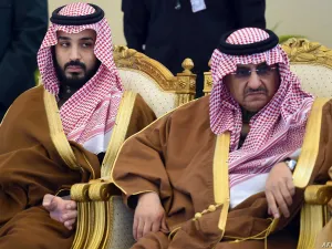 رويترز: حملة منسقة على تويتر لتشويه سمعة محمد بن نايف والجبري