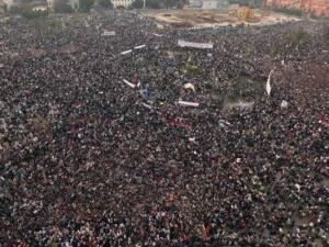 حالة ترقب بمصر وتشديد أمني قبل يوم من ذكرى ثورة 25 يناير