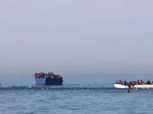 وفد قبرصي إلى لبنان لوقف قوارب المهاجرين غير الشرعيين