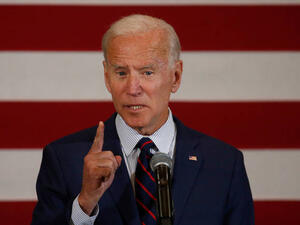 جو بايدن