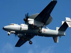 واشنطن توافق على بيع باريس ثلاث طائرات "هوك آي" للإنذار المبكر