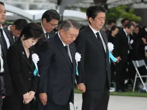 هيروشيما تدعو طوكيو لتوقيع معاهدة حظر السلاح النووي